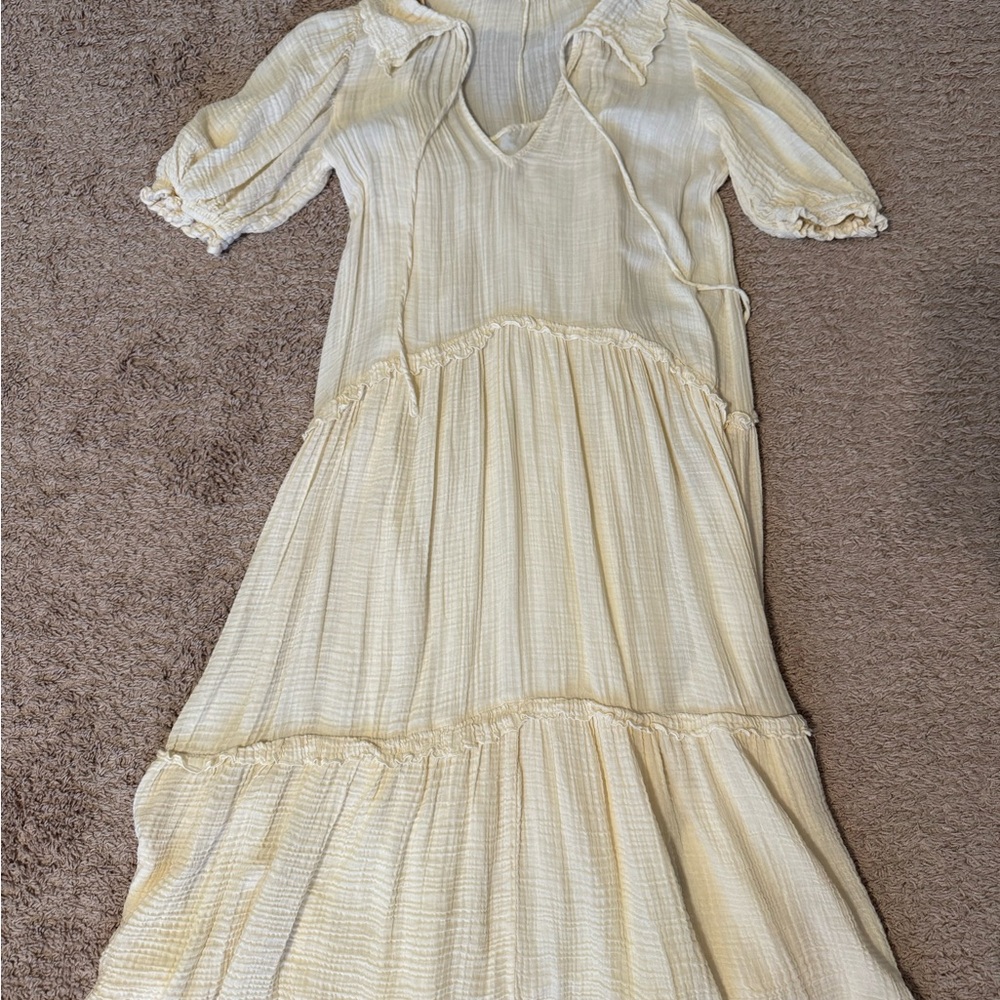 Zara Cream Maxi Dress with Puff Sleeves and V-Neck